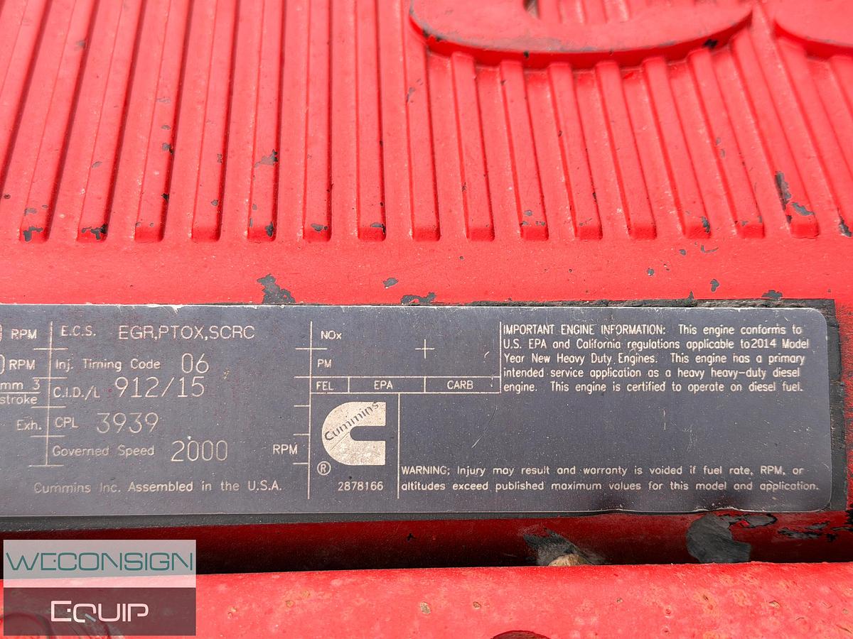 Used 2015 Kenworth T800 Tri Drive Winch Truck