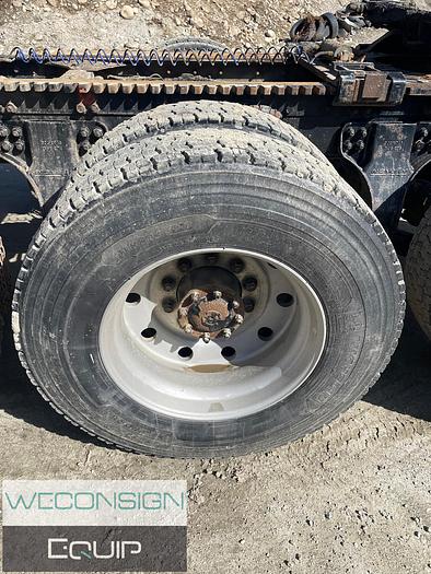 Used 2020 Kenworth T800 Heavy Haul Truck Tractor