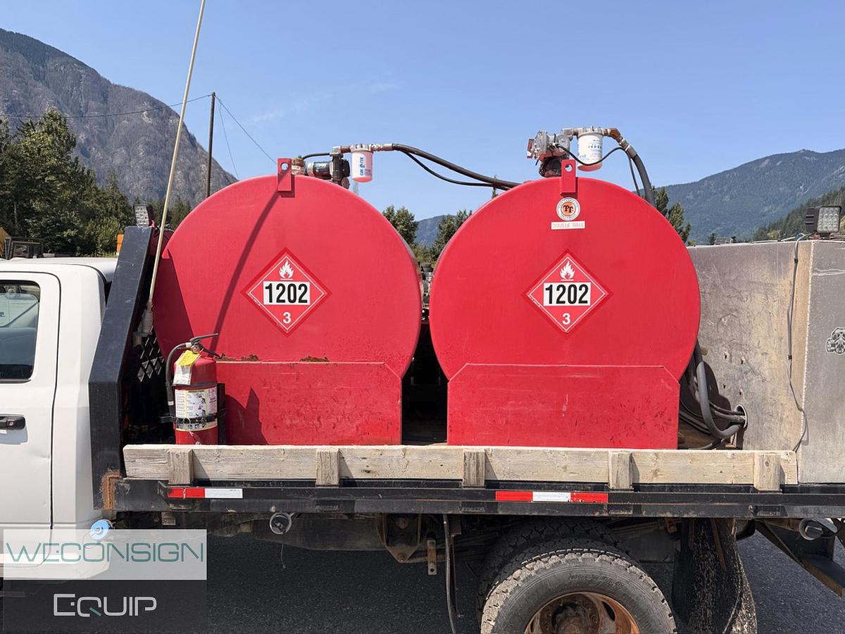 Used 2017 Dodge Ram 5500 Fuel and Lube Truck