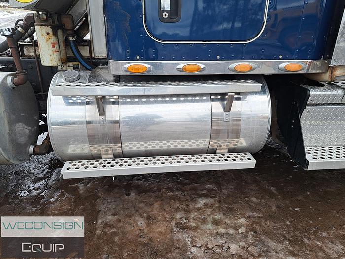 Used 2019 Kenworth T800 Heavy Haul Truck Tractor