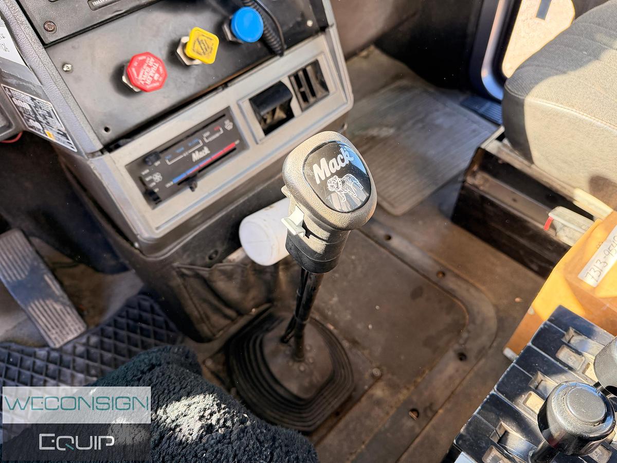 Used 1995 Mack CL713 TA Dump Truck