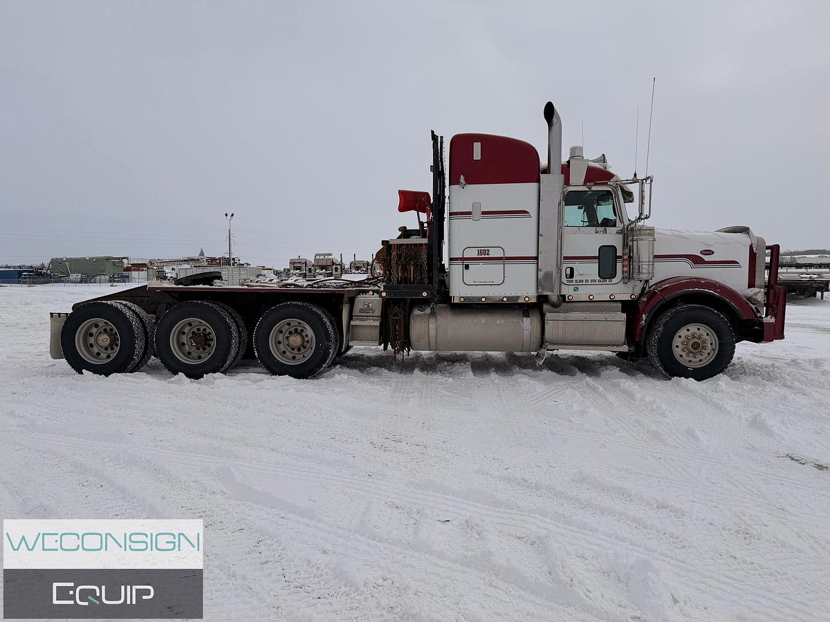 Used 2015 Peterbilt 367 Tri Drive Winch Truck