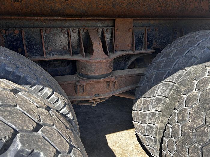 Used 2013 Western Star 6900XD Bed/Deck Truck