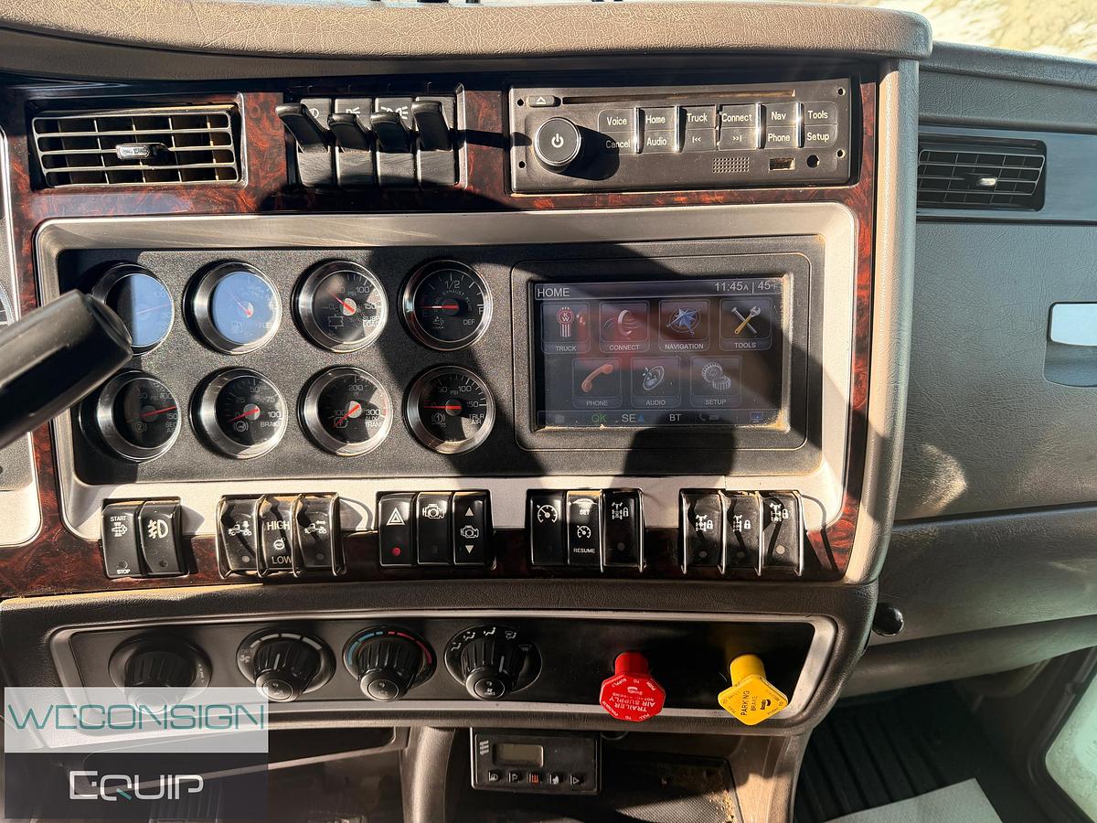 Used 2014 Kenworth C500B 45 Ton Picker Truck