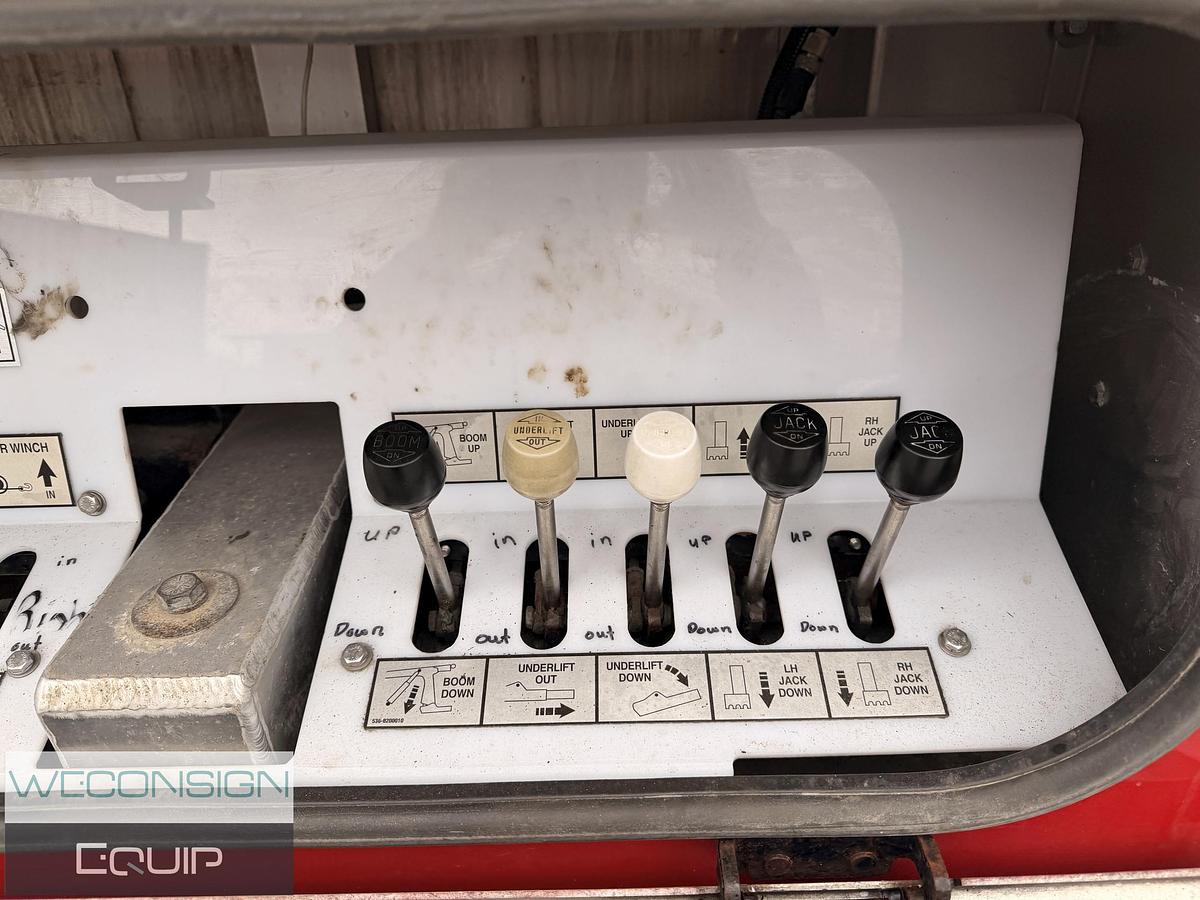 Used 2014 Freightliner M2106 Tow Truck/ Wrecker Truck