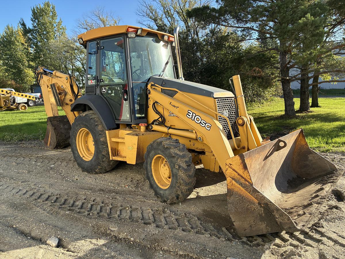 Used 2005 John Deere 310SG