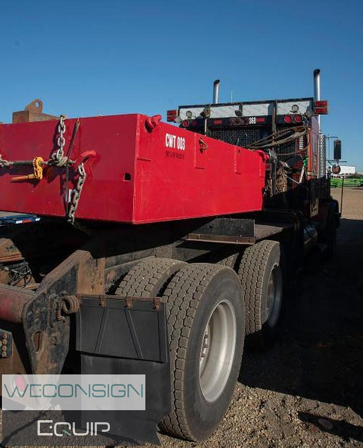 Used 2006 Kenworth C500B Winch Truck