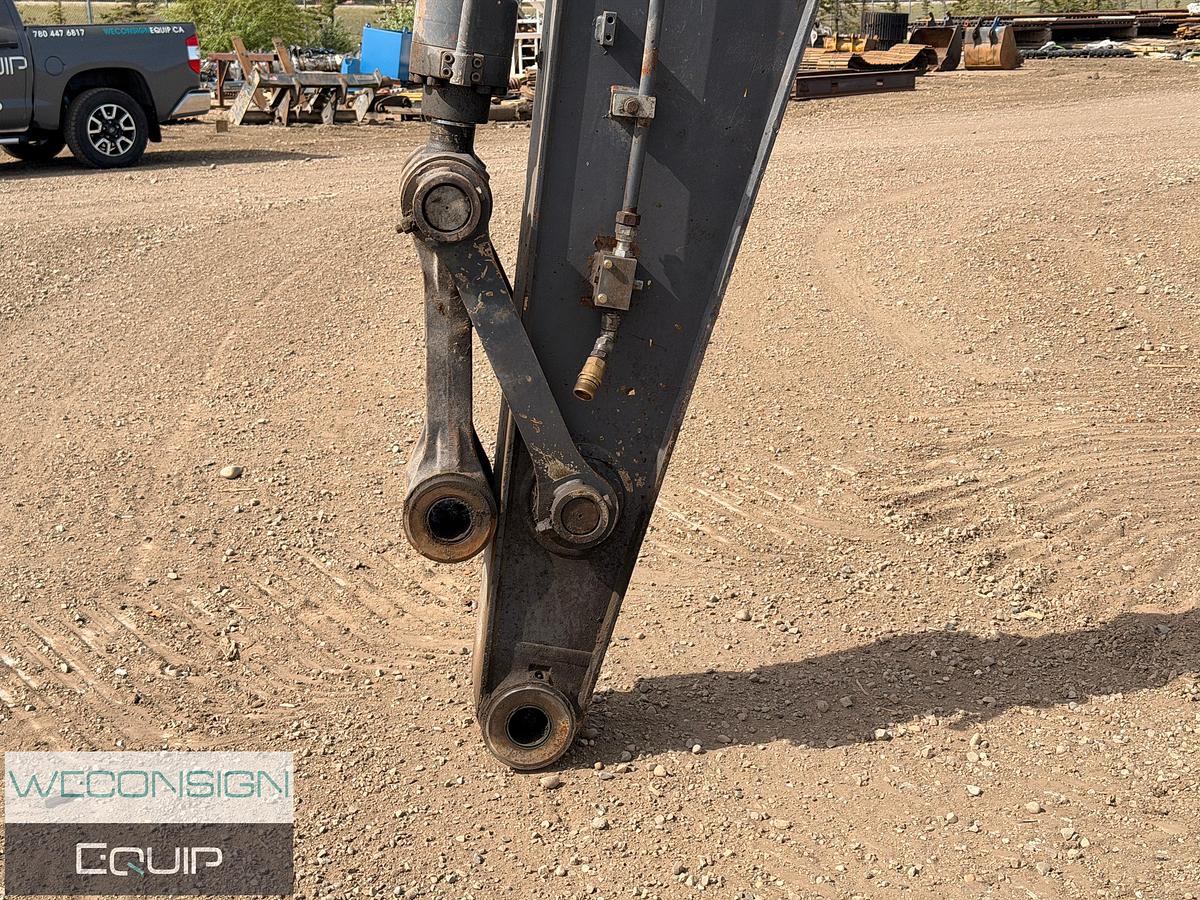Used GTH-10 2015 John Deere 245G LC Excavator