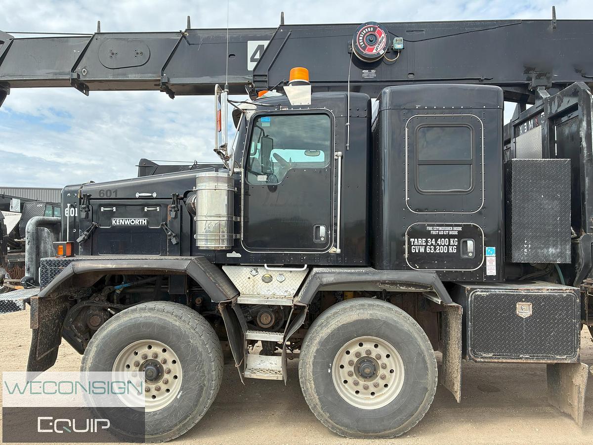 Used 2011 Kenworth C500 45 Ton Picker Truck