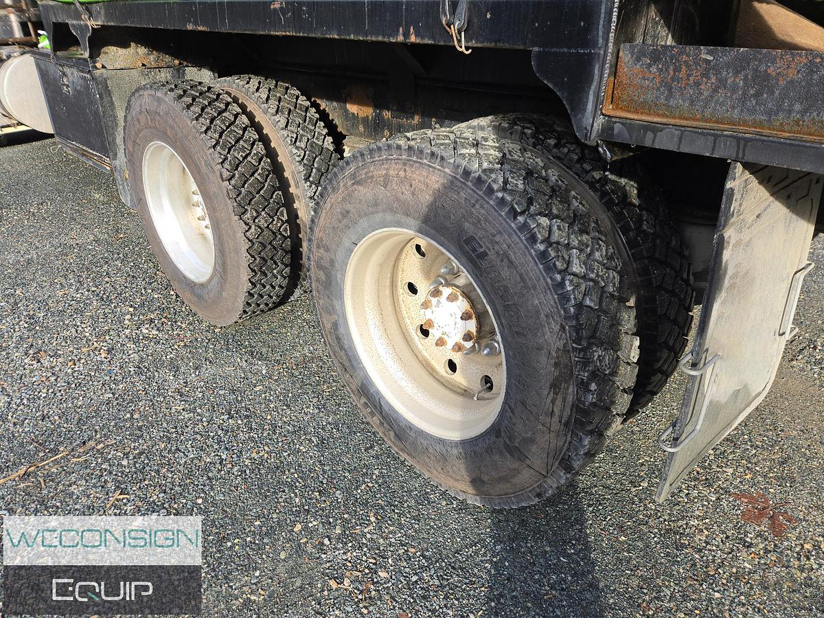 Used 1988 Kenworth T800 TA Water Truck