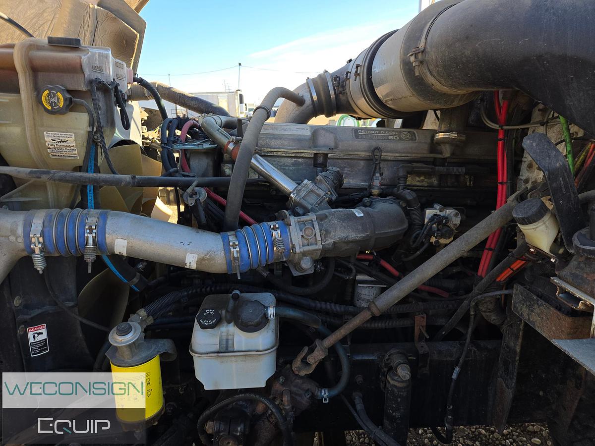 Used 2009 Freightliner FLD120SD Picker Truck