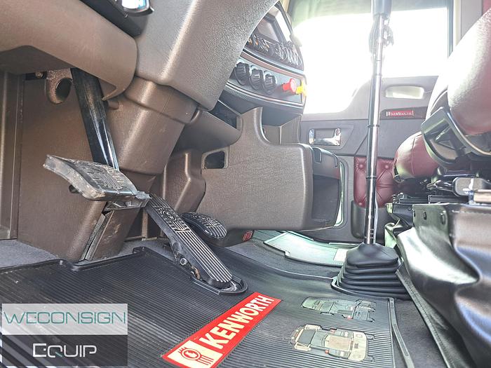 Used 2020 Kenworth W900L HWY Truck Tractor