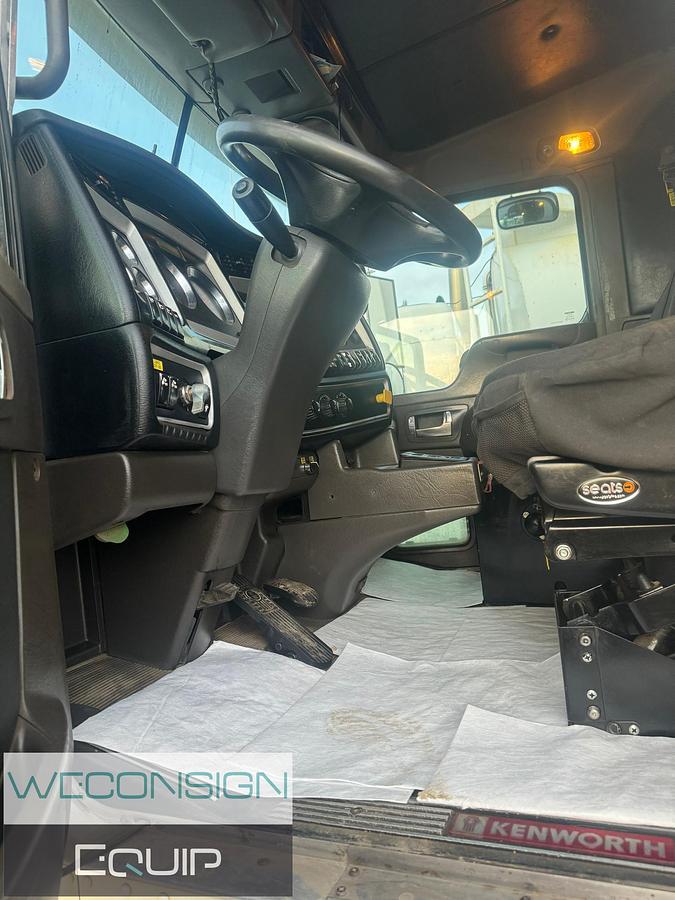 Used 2020 Kenworth T800