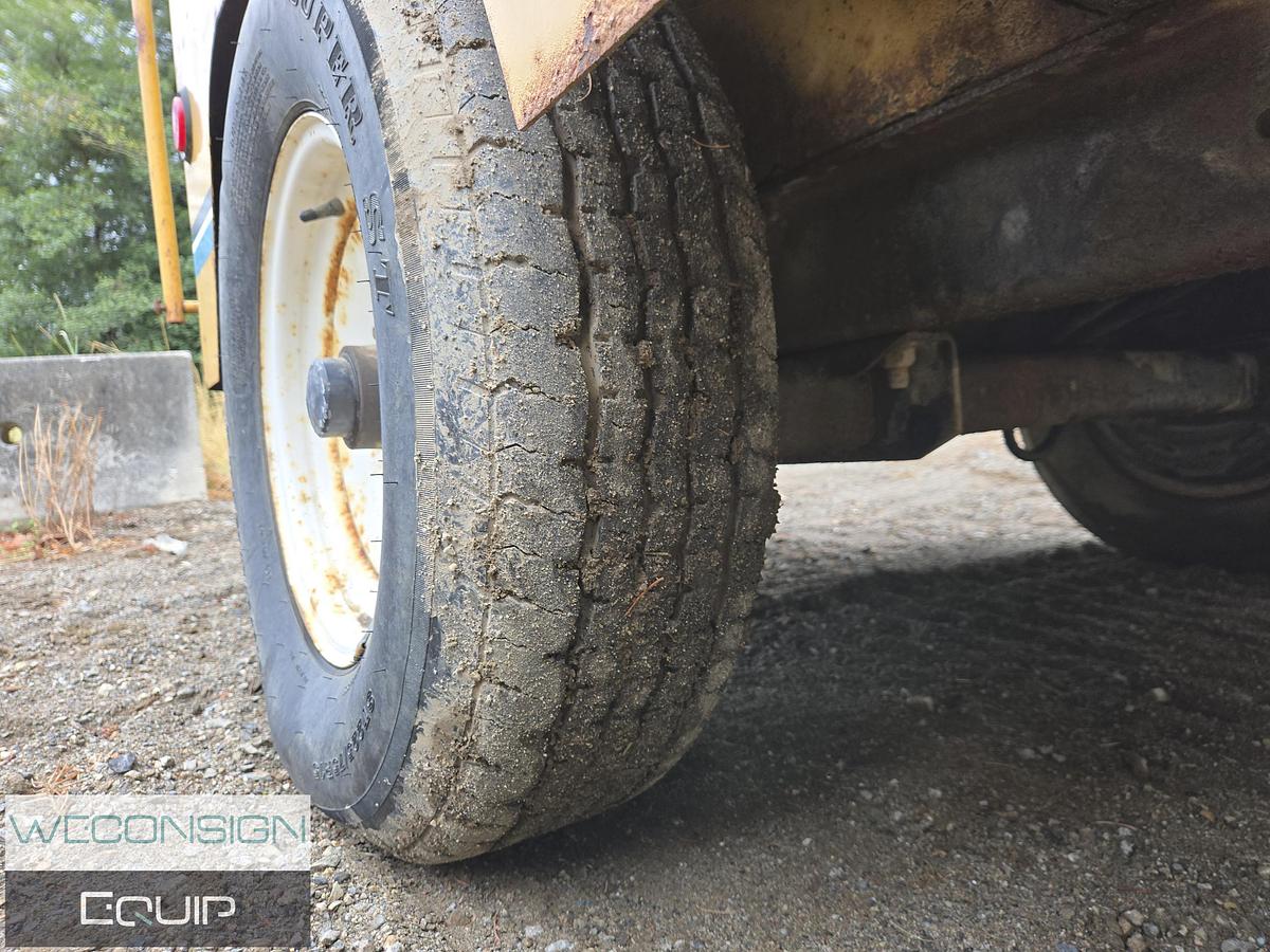 Used 2001 Vermeer BC1000 Wood Chipper