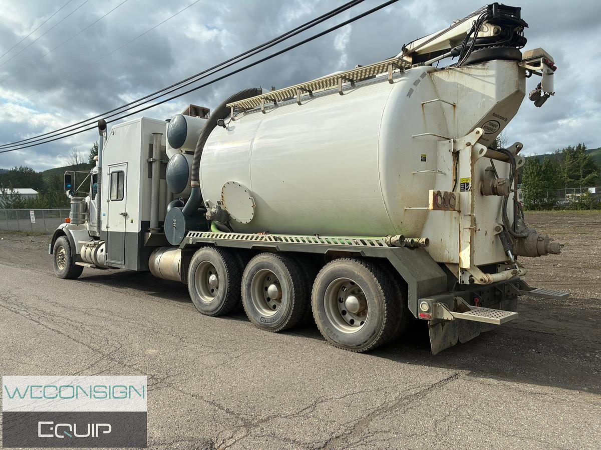 Used 2016 Kenworth T800 Tri Axle Hydrovac