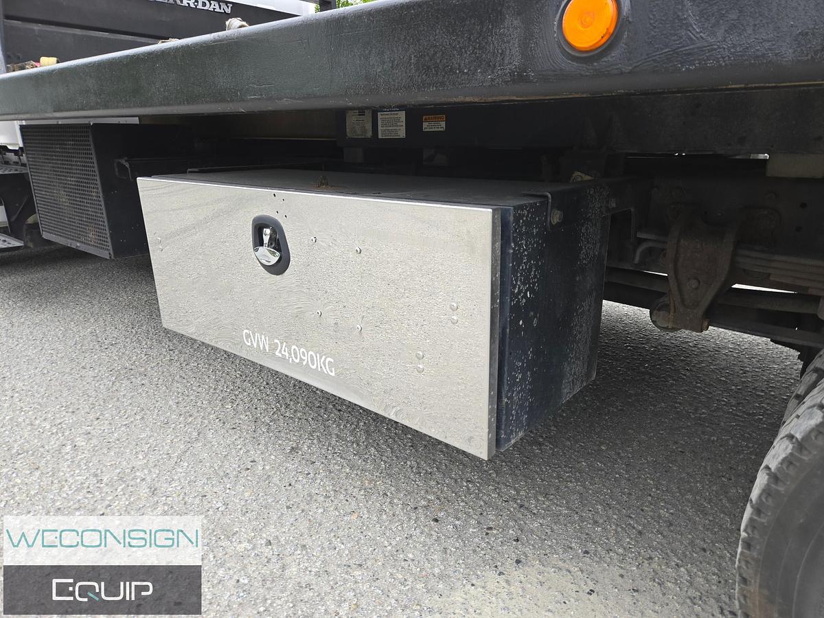 Used 2013 Hino Single Axle Rollback / Tow Truck
