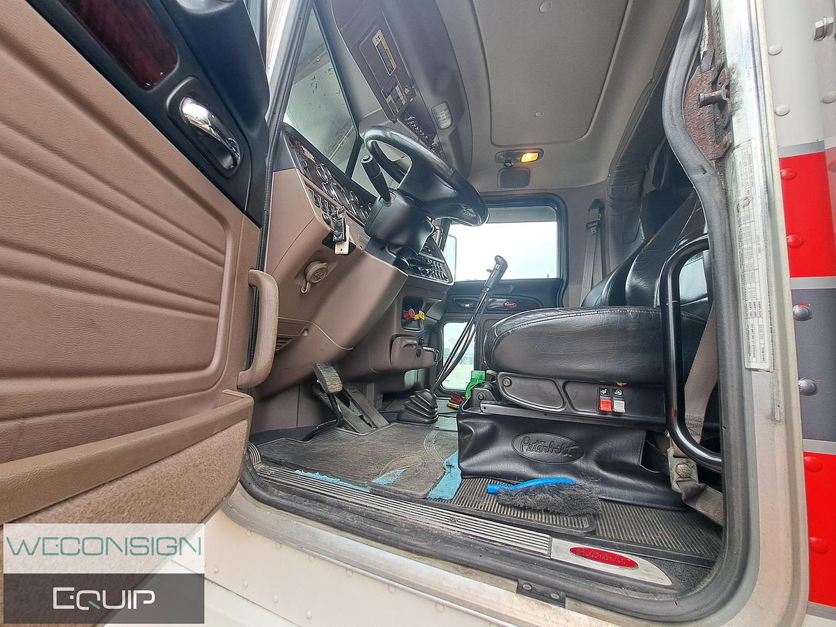 Used 2021 Peterbilt 389 Long Nose