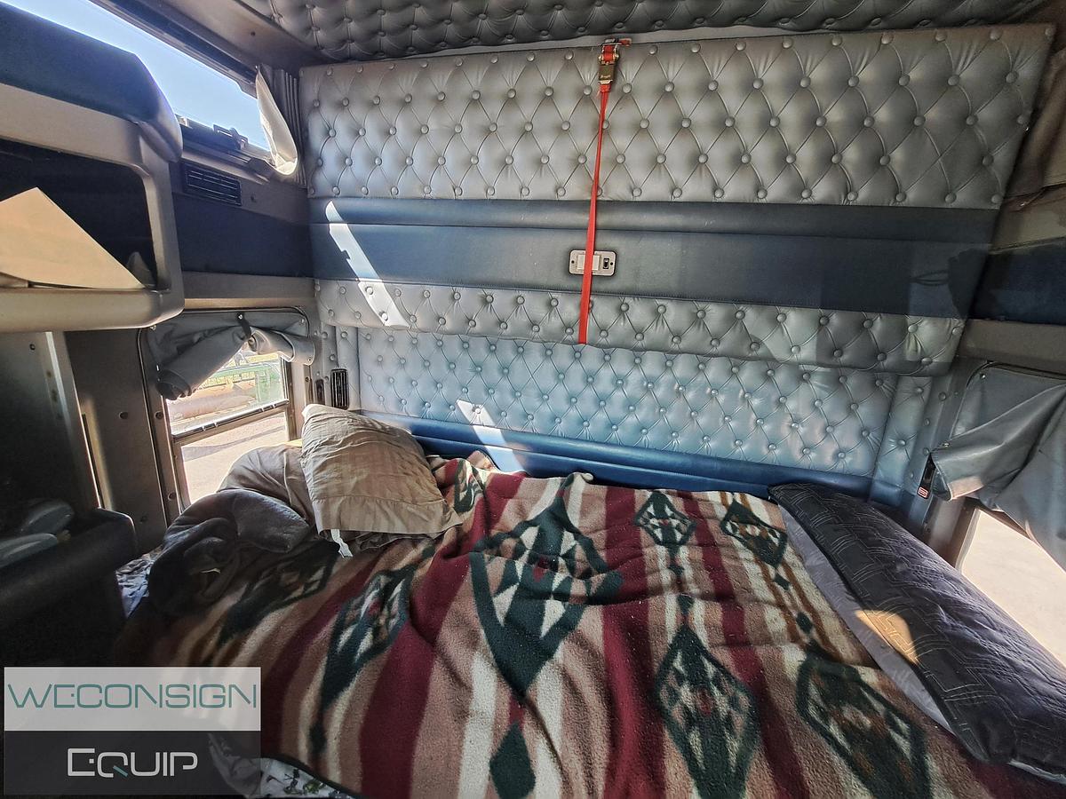 Used 2011 Kenworth T800