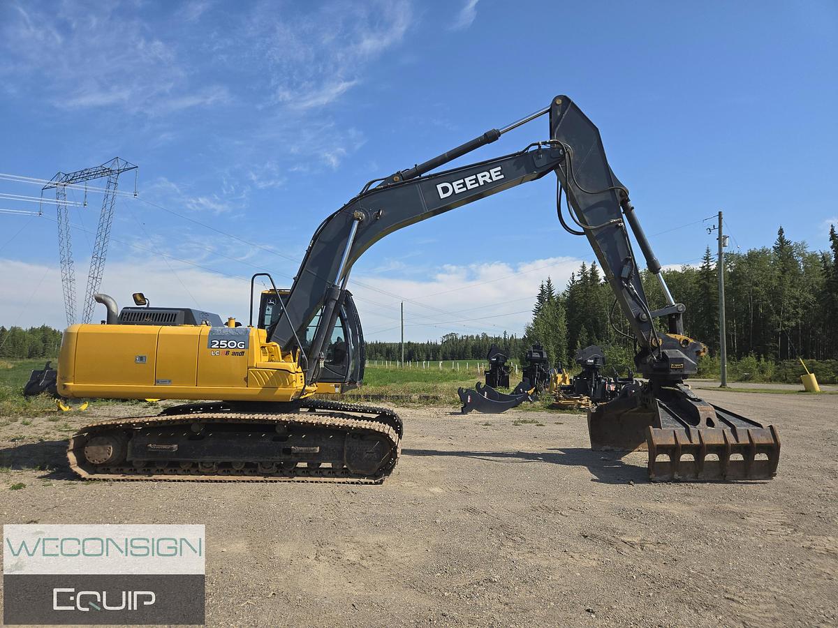 Used 2017 John Deere 250G LC Hydraulic Excavator