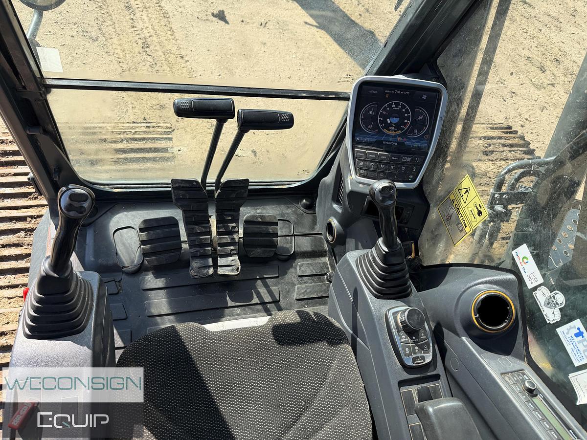 Used Hyundai HX210AL Excavator