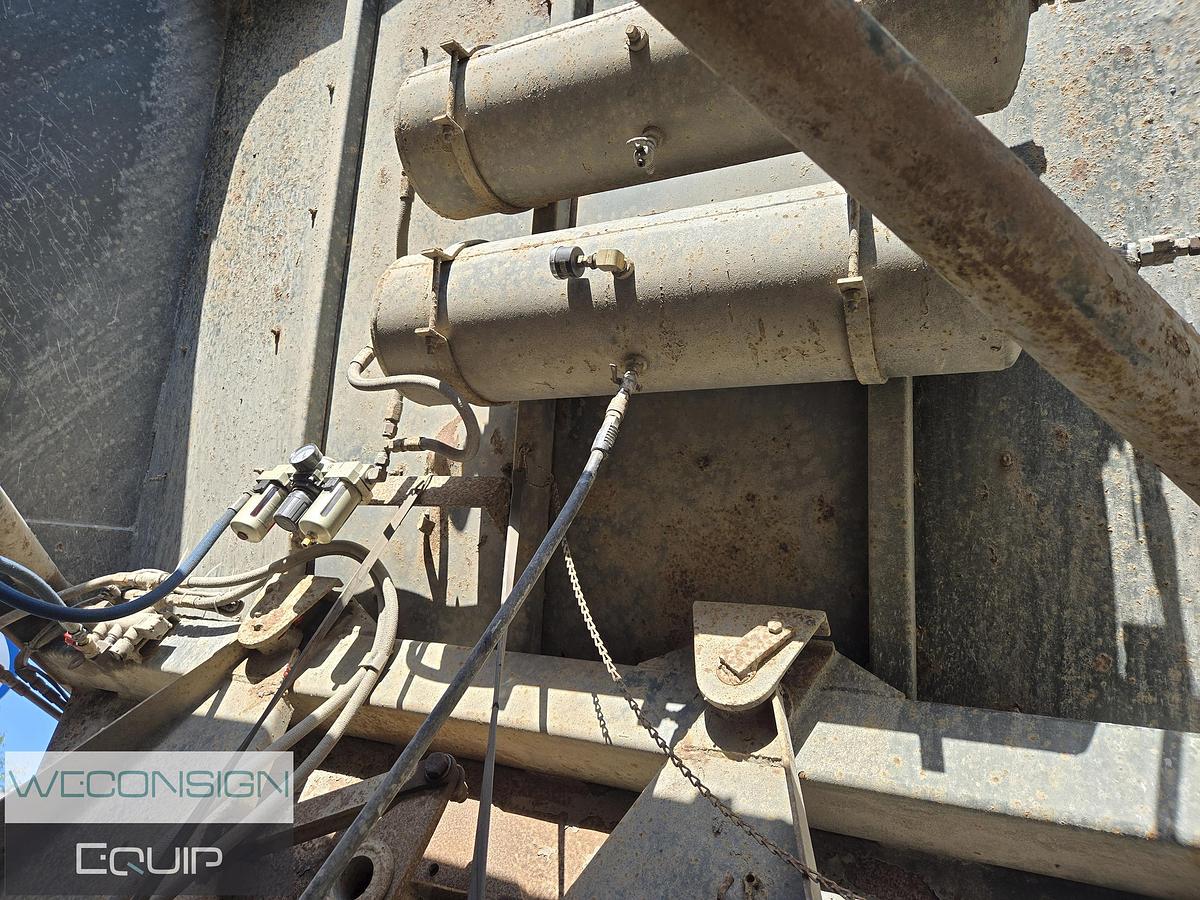 Used Columbia STCD-25 Belly Clam Dump