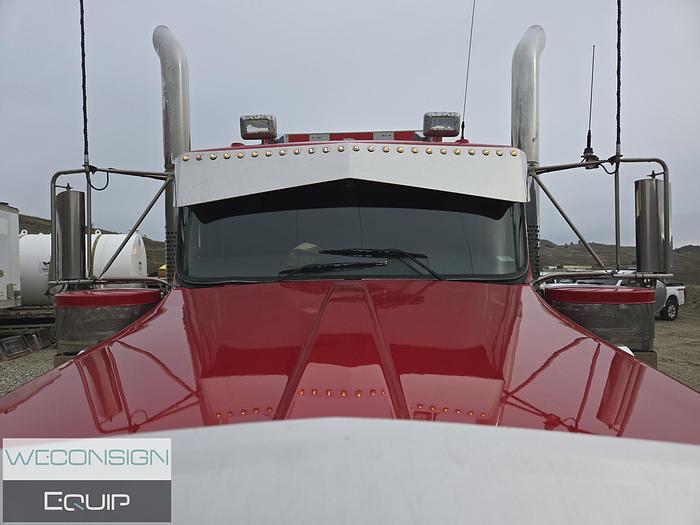 Used 2022 Kenworth W900L TA Heavy Spec Tractor