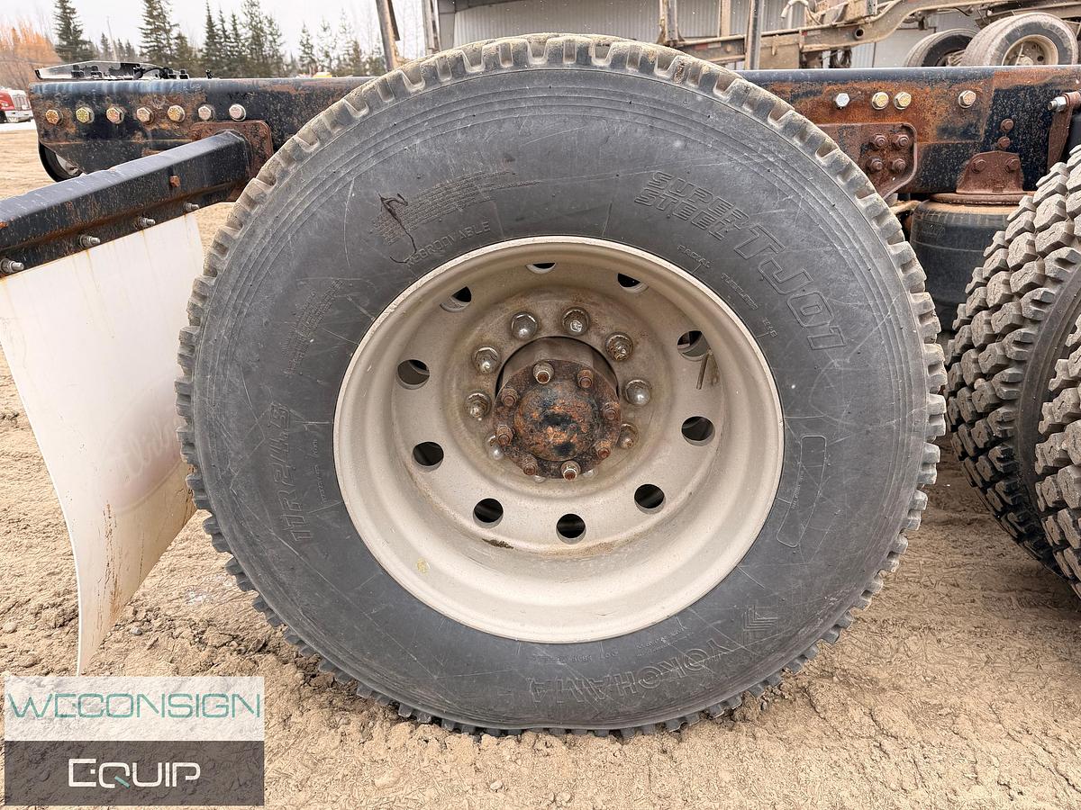 Used 2018 Kenworth T880