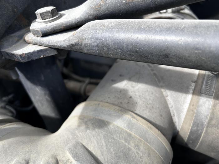 Used 2013 Western Star 6900XD Bed/Deck Truck