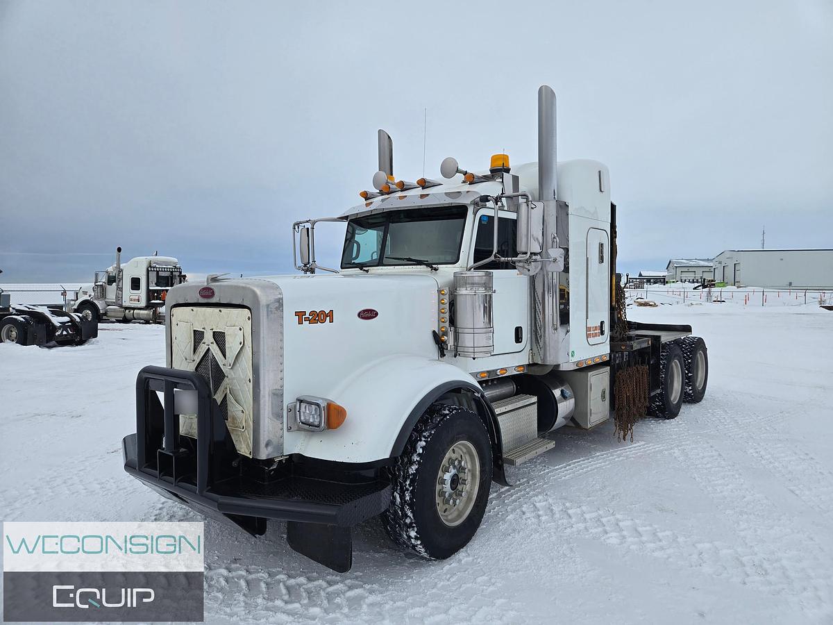 Used 2018 Peterbilt 367 Winch Truck