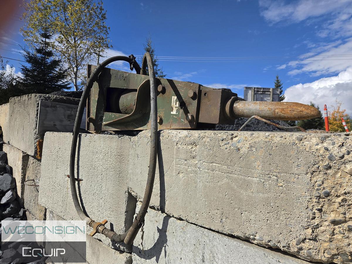 Used 2016 Volvo EXR58D Excavator