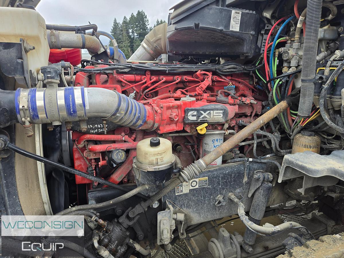 Used 2020 Peterbilt 567 Tri Drive Hydro Excavator