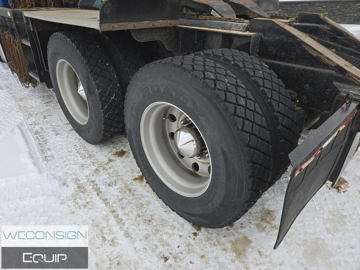 Used 2012 Kenworth T800 TA Winch Truck