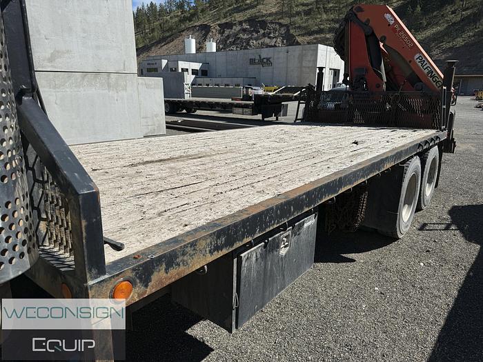 Used 2006 Kenworth T800 Boom/Crane Truck