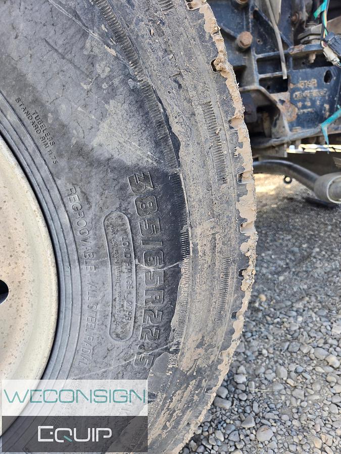 Used 2005 Kenworth T800