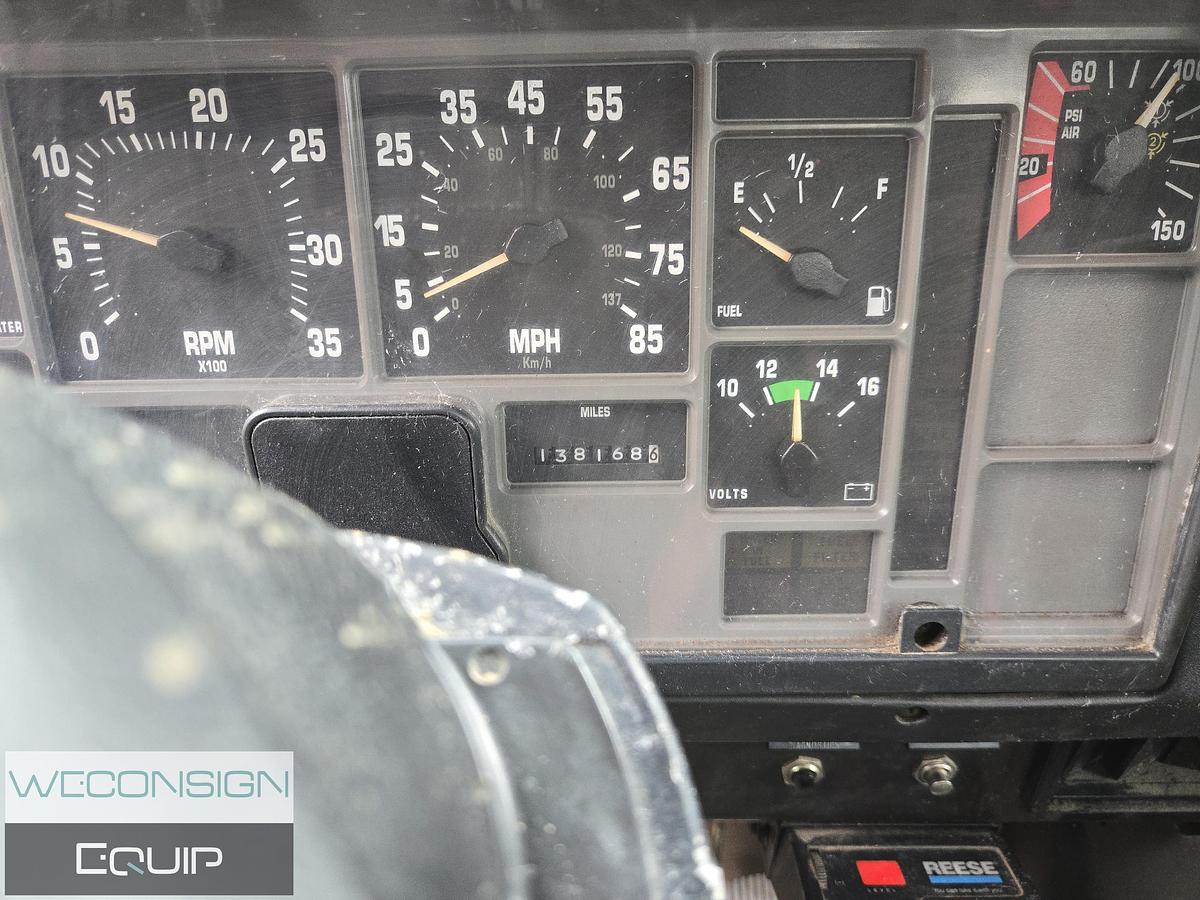 Used 2000 International 4700DT 466E Flat Deck Truck