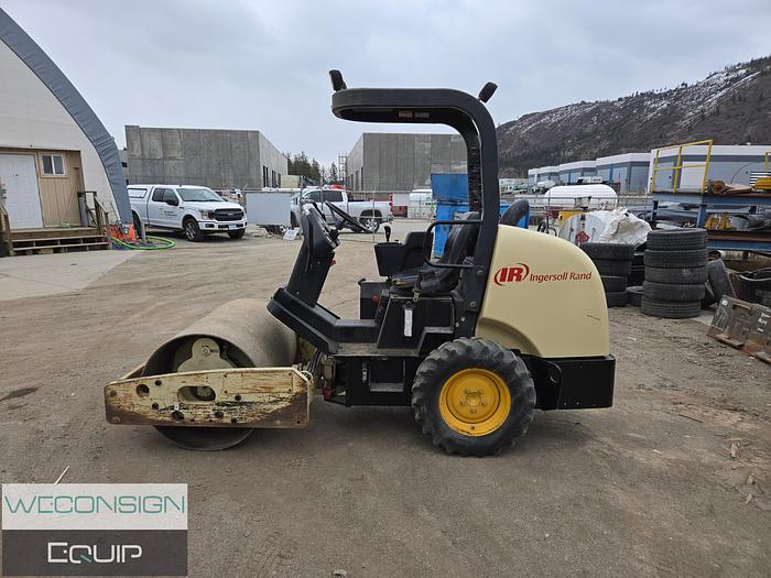 Used 2006 Ingersoll Rand SD25D Compactor