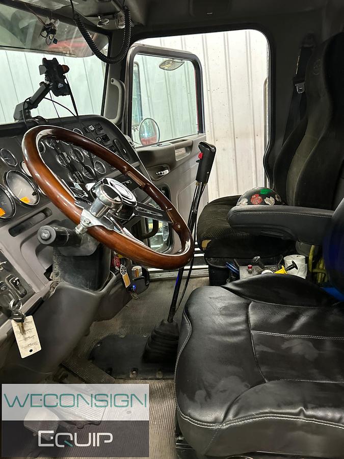 Used 2012 Peterbilt 367