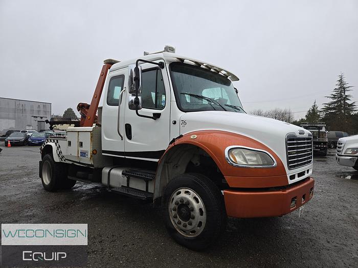 Used 2009 Freightliner M2 Tow Truck