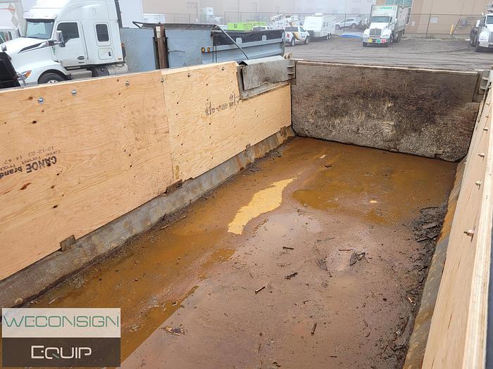 Used 2018 Kenworth T880 Dump/Gravel