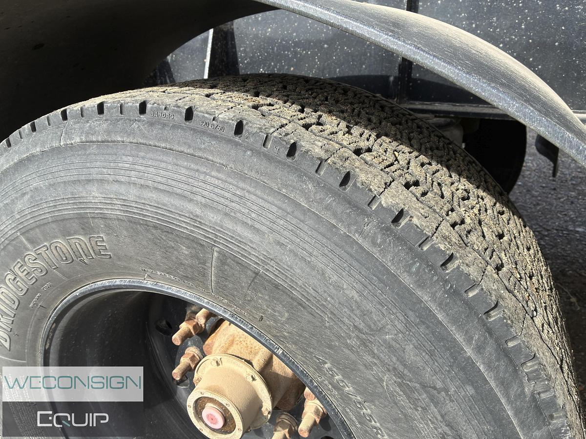 Used 2016 Midland MG37SK3400X End Dump