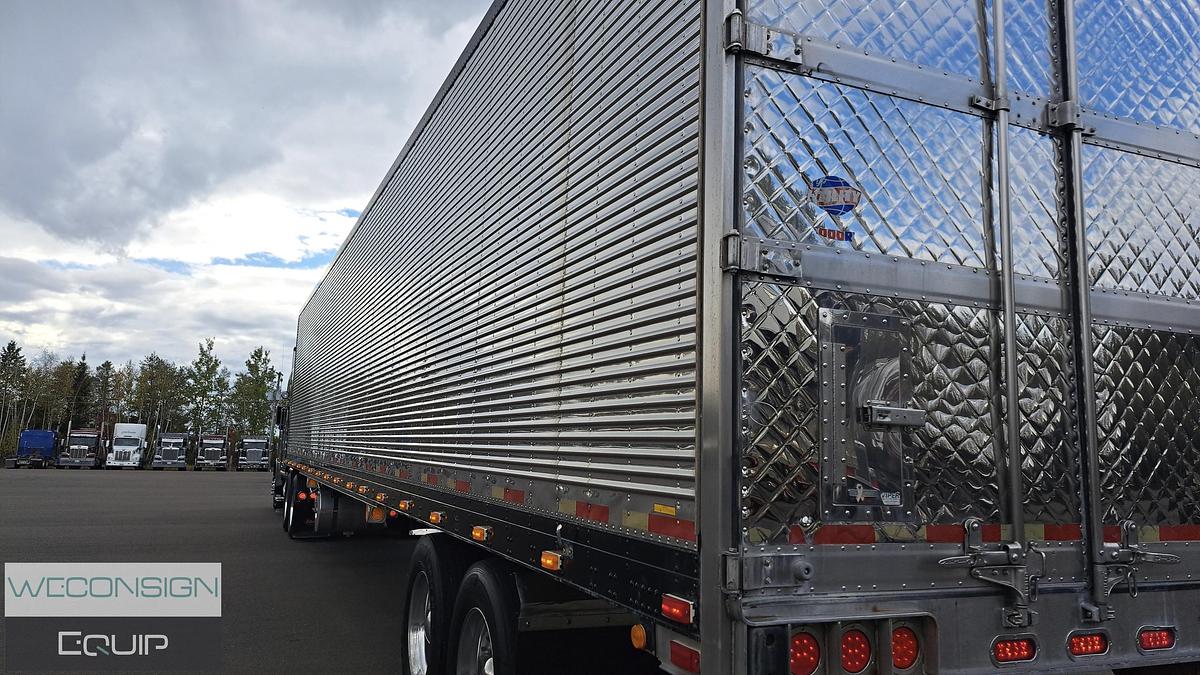 Used 2006 Utility 3000R