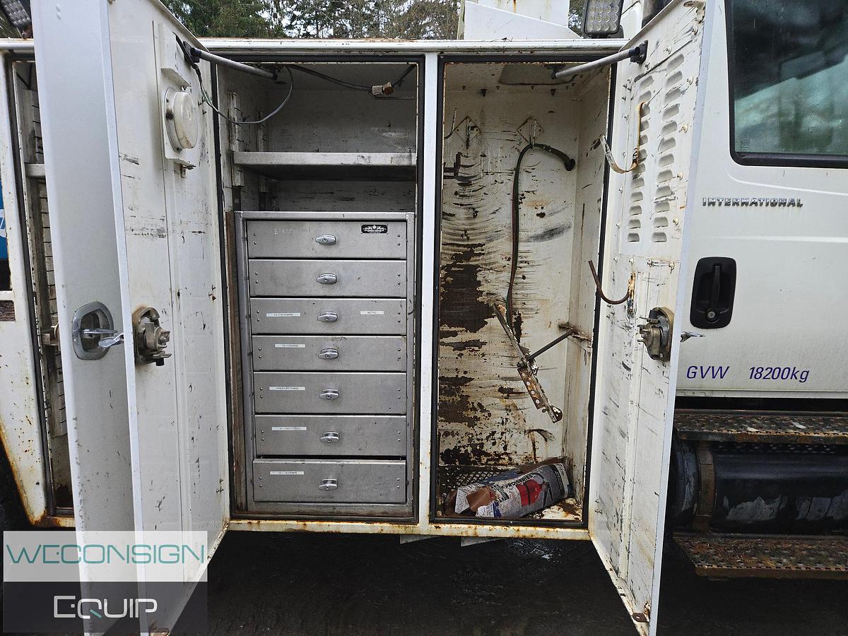 Used 2002 International 4300SBA Service/ Mechanics Truck