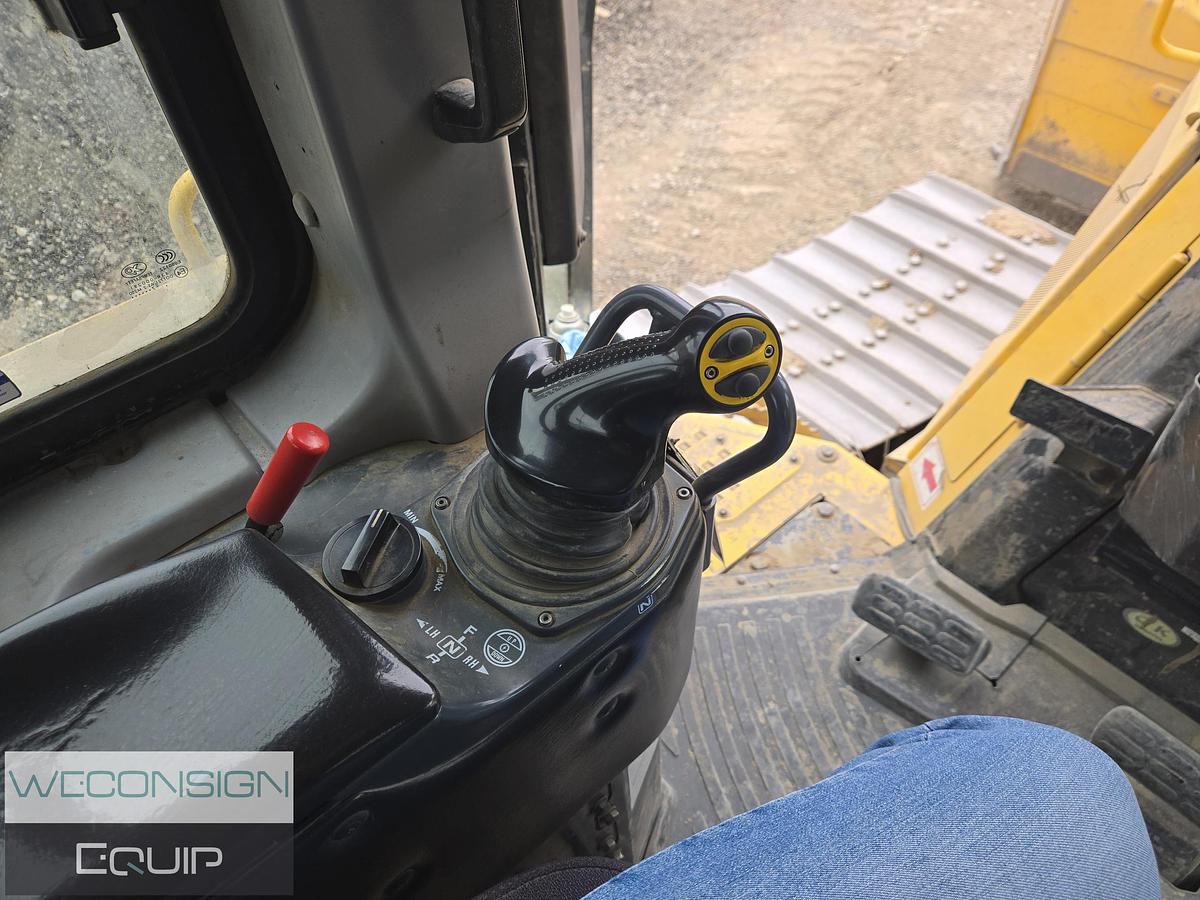 Used 2018 Komatsu D65Pxi Crawler Dozer