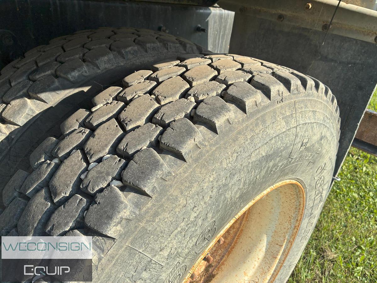 Used 2005 International 7600 Tandem Hydro Vac