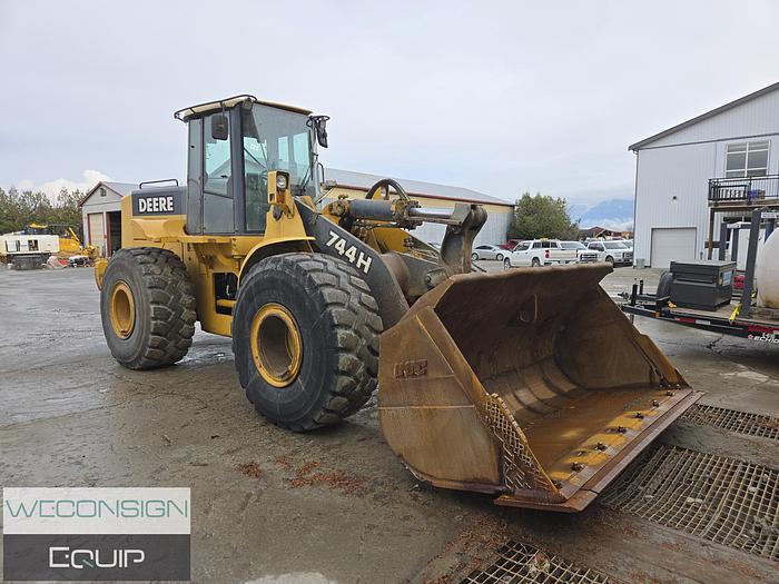 Used 2001 John Deere 744H Wheel Loader