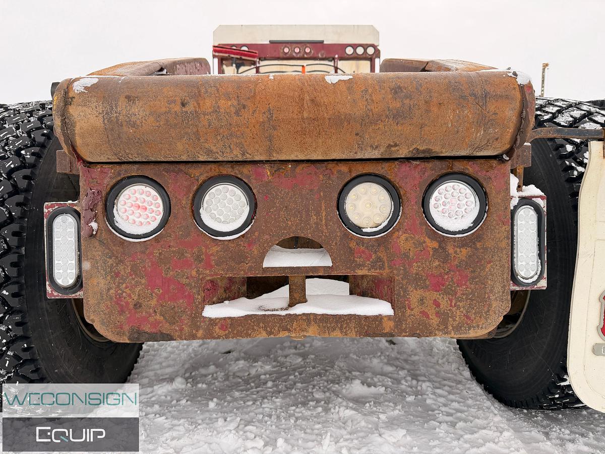 Used 2015 Kenworth T800 Tri Drive Winch Truck