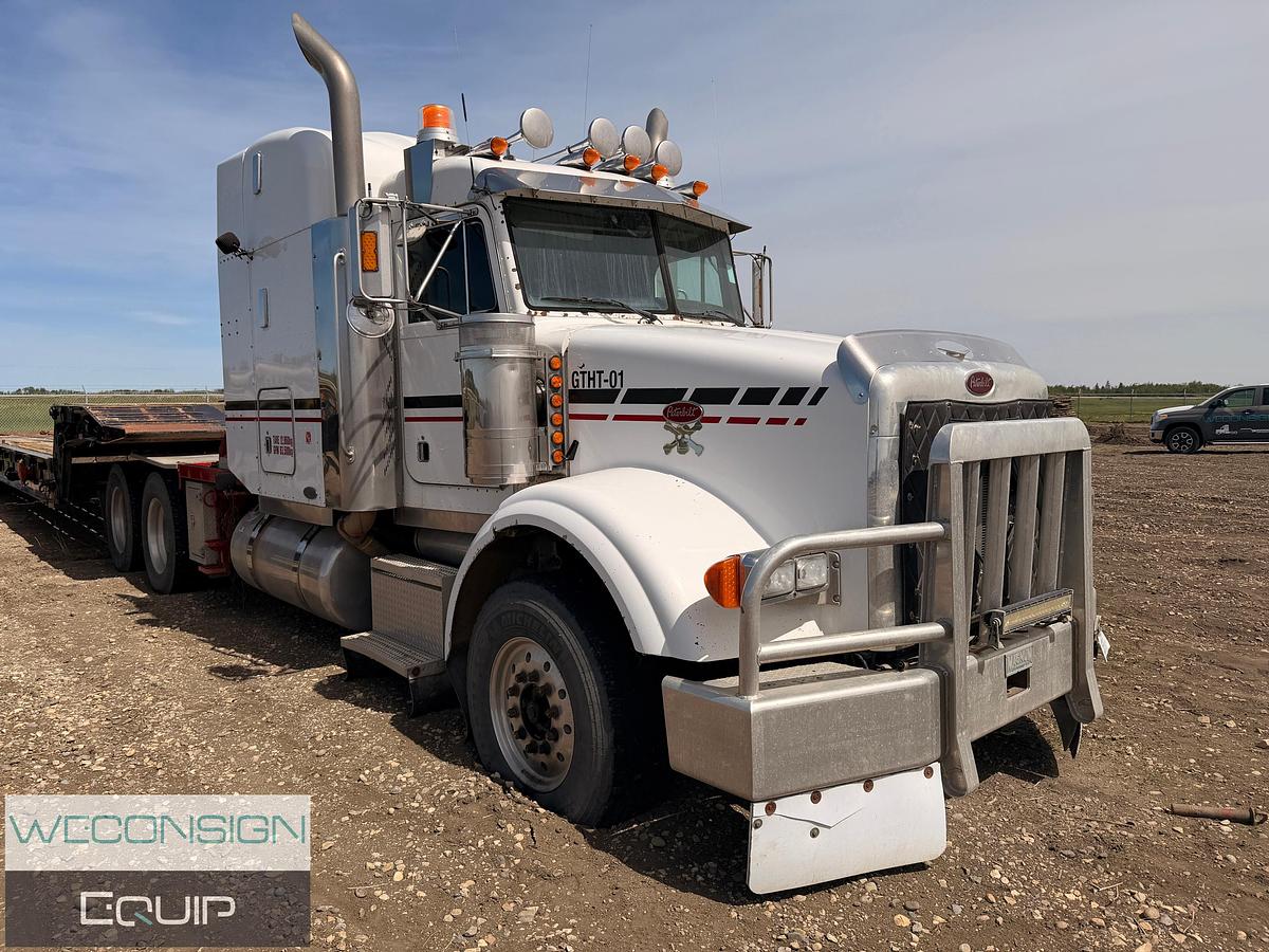 Used 2004 Peterbilt 378 Tandem Winch Truck
