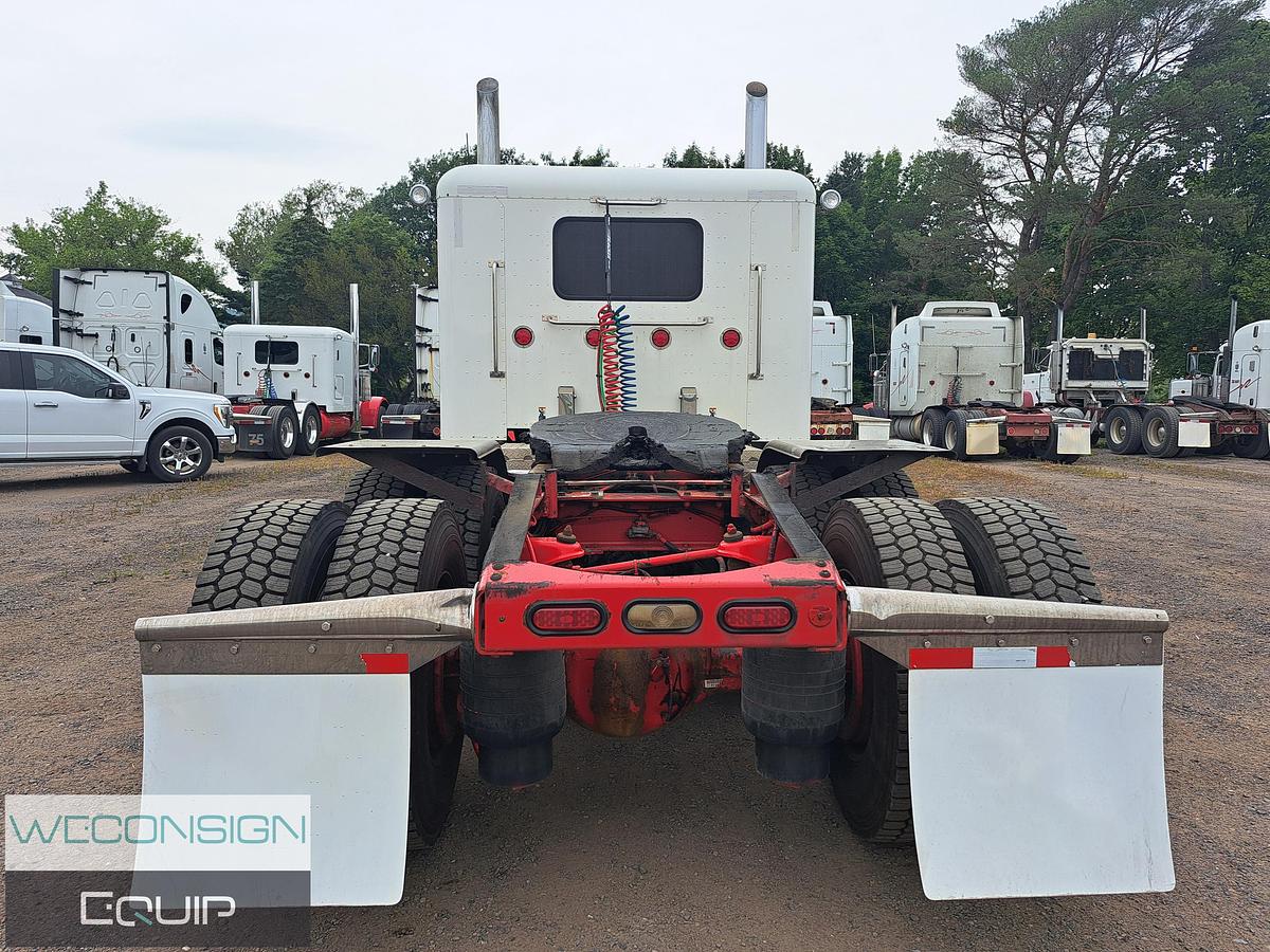 Used 2021 Peterbilt 389 Long Nose