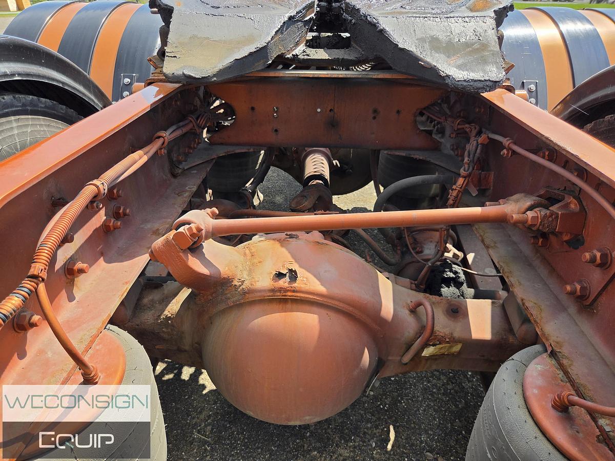 Used 2023 Western Star 4900EX Sleeper Truck Tractor