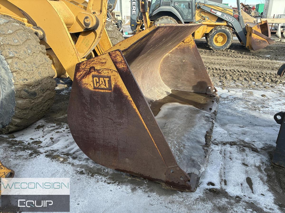 Used 2006 CAT 938G